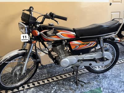 Honda 125 Black 2022 Model
