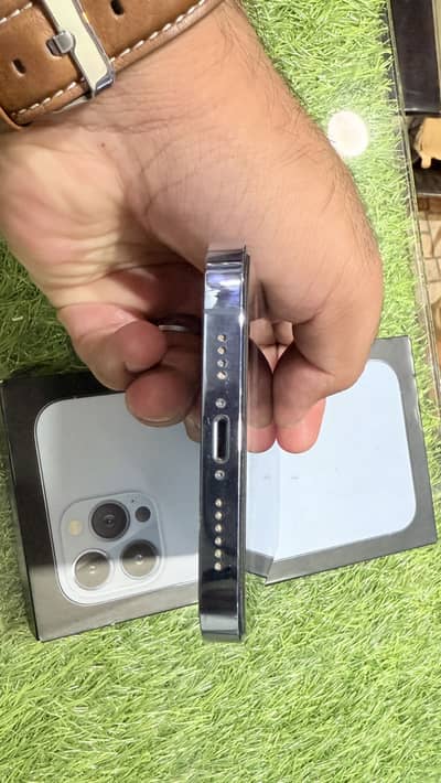 iPhone 13 Pro Max 256GB Sierra Blue | PTA Approved | 9/10