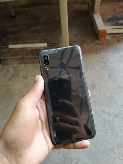 Samsung A20