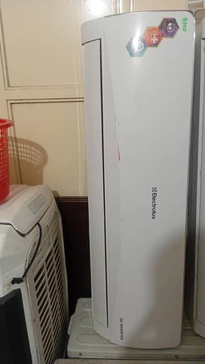 ELECTROLUC AC 1.5 TON INVERTER