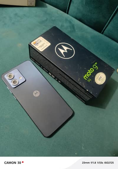 Moto G 84