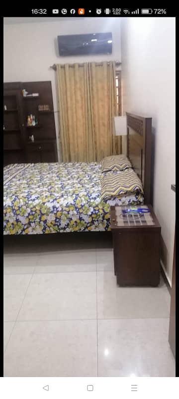 Flate for rent only for girls and job holder girls