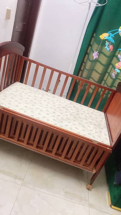 KIDS COT/ BABY COT/ CRIB/ BASSINET/KIDS BED/ KIDS FURNITURE