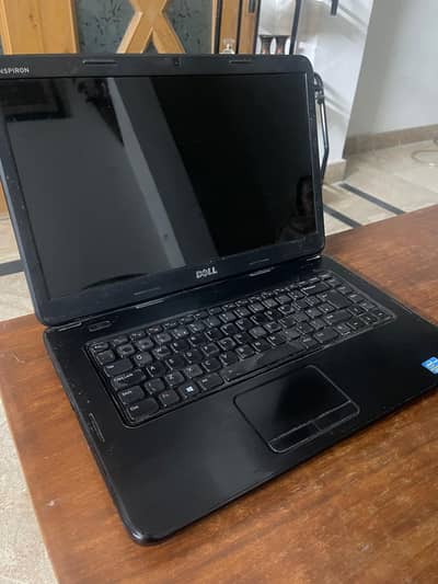 Dell Inspiron 15-3520