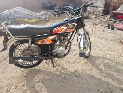 Honda CG 125 2022