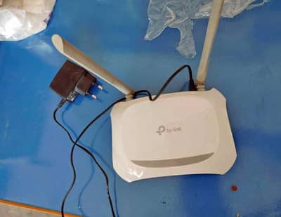 TP Link Router For Sale