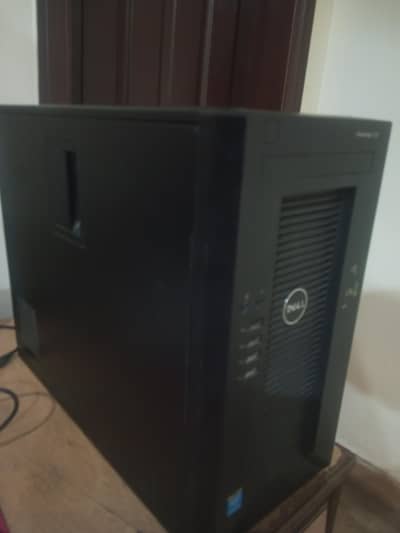 Dell Tower PC Cor i5 4th gen