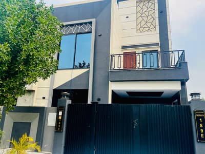 I SELL 5MARLA HOUSE IN BAHRIA ORCHARD LAHORE