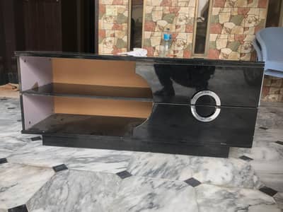 LCD table with glass
