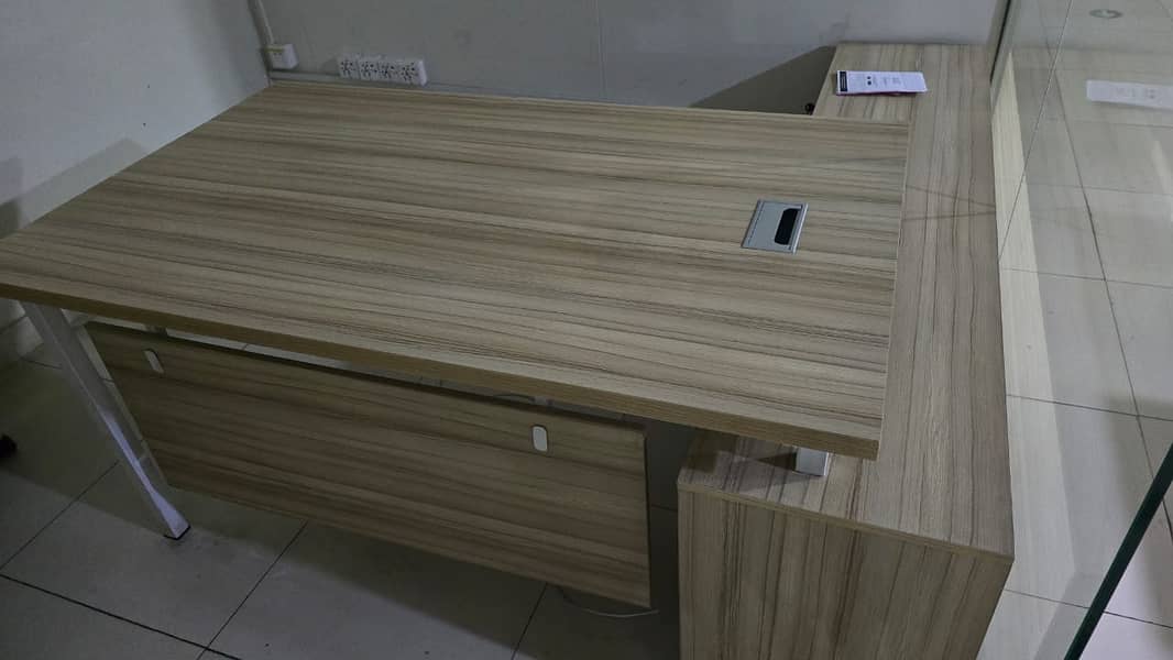 Office Tables - Managers 0