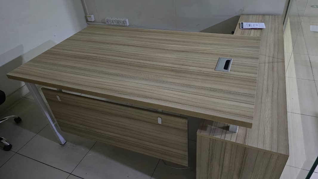 Office Tables - Managers 1