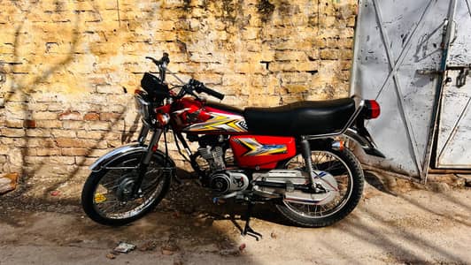 cg125 2025 model for sale Islamabad register good condition engine all