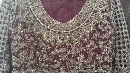 brand new bridal maxi  full naqshi dubqi kam۔on soft net