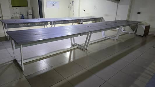 Staff Tables - Workstation