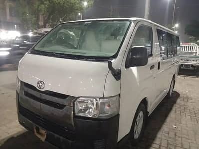 Toyota Hiace 2008 / 2013 ( 15 seater vehicle )