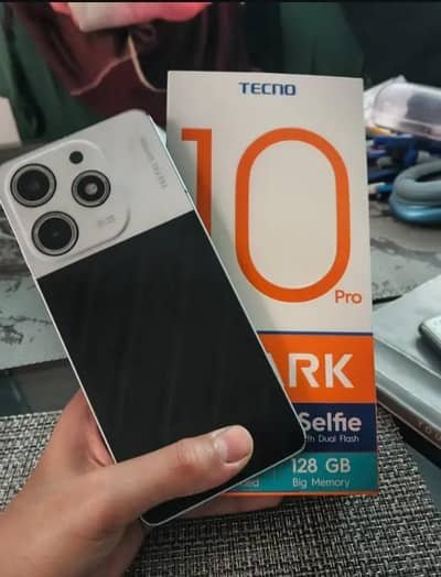 Tecno Spark 10 pro 128/8+8