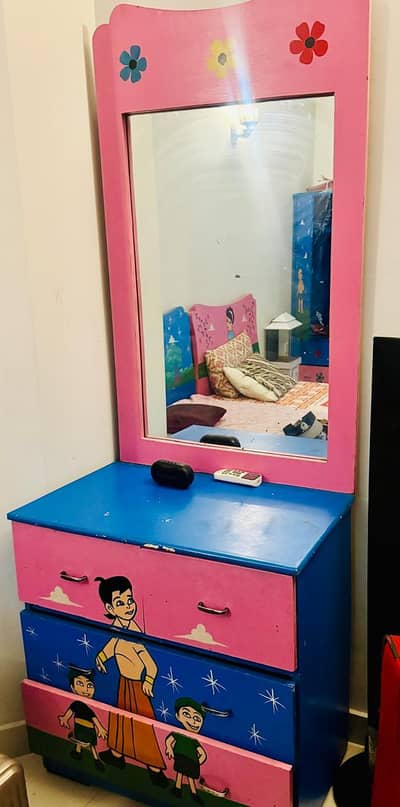Kids bedroom set