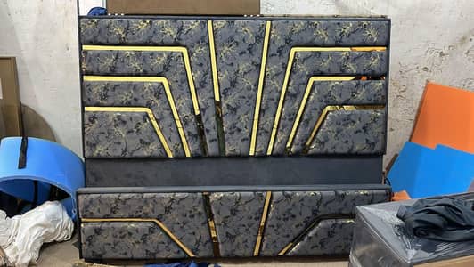 hamare pass koshish ka furniture available hai