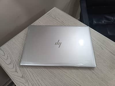 Hp Elitebook 850 G6 core i5 8th 15.6 fhd Touchscreen 2gb Amd Gpu 550X