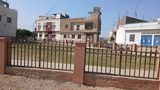 Falaknaz dream 120yard west open park facing plot