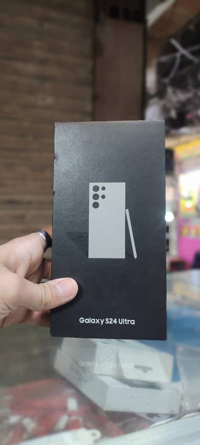 S24 Ultra Non PTA 12/256 GB