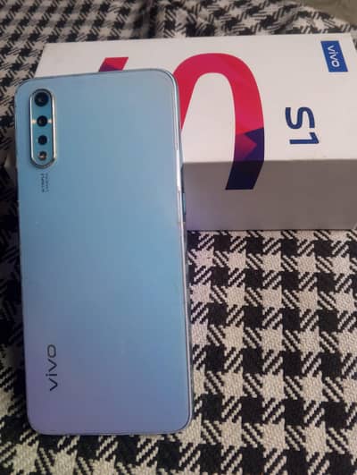 vivo S1 full box