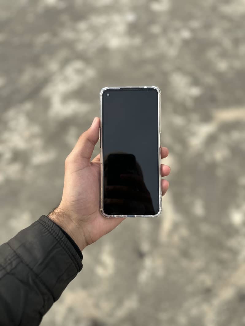 OPPO A76 1