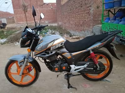 Honda CB125F Special Edition