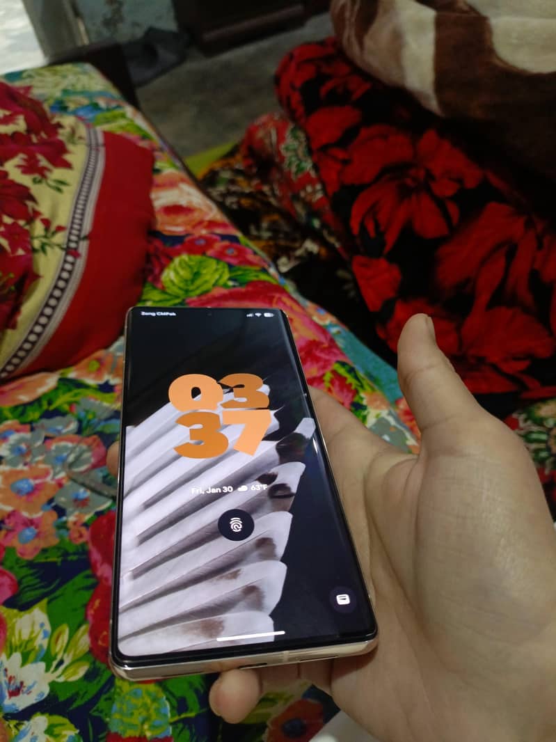 GOOGLE PIXEL 7 PRO 1