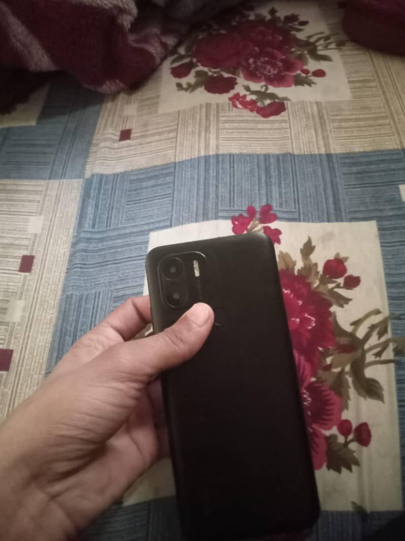 Redmi A2+ 4ram  64 gb 10/9 condition 1