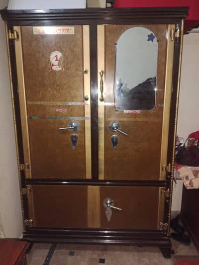wardrobe safe almari