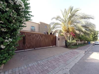 Tripple Storey 4 Kanal House Available In Bahria Intellectual Village For sale