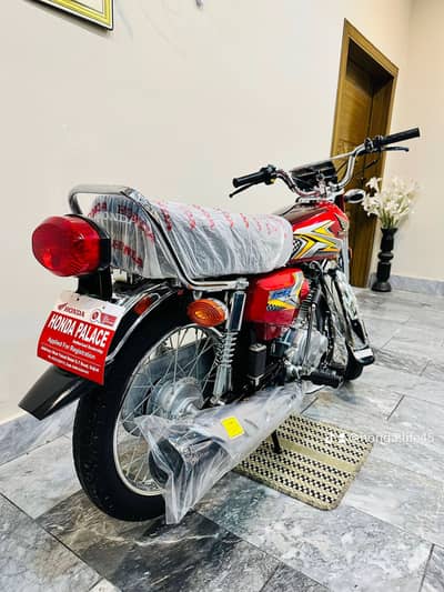 Honda CG 125 2025