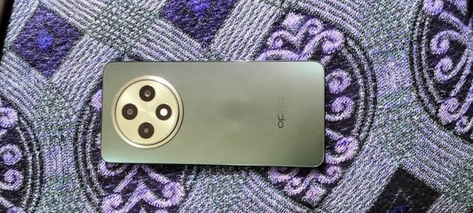 Oppo Reno 12F 5G 12/256GB with box Exchange possible