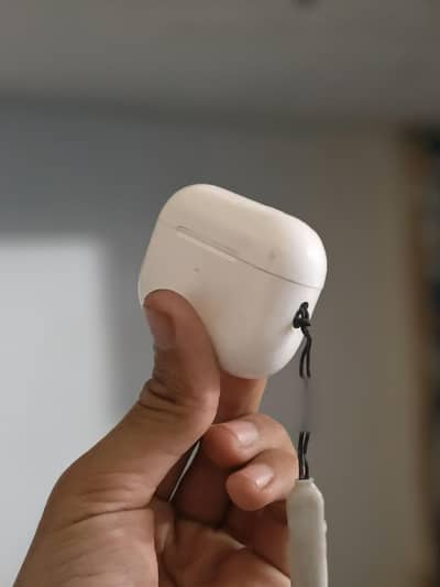 AIR PODS PRO ORIGINAL CONDITION LIMITED STOCK
