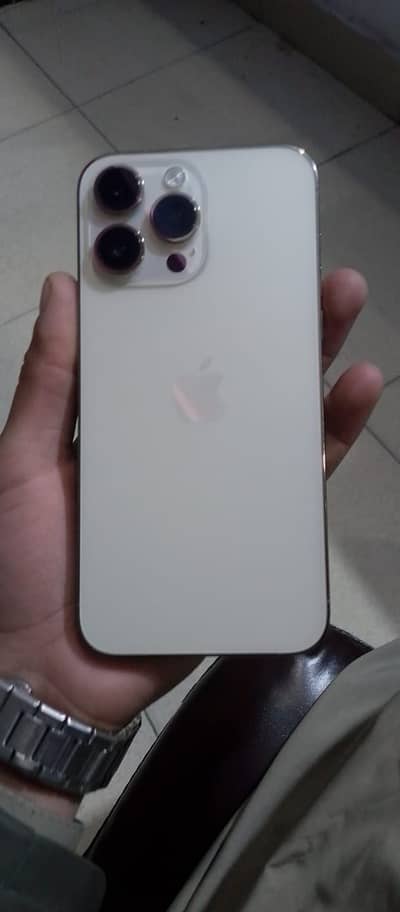 iPhone 13 pro max pta 1tb 96 battery