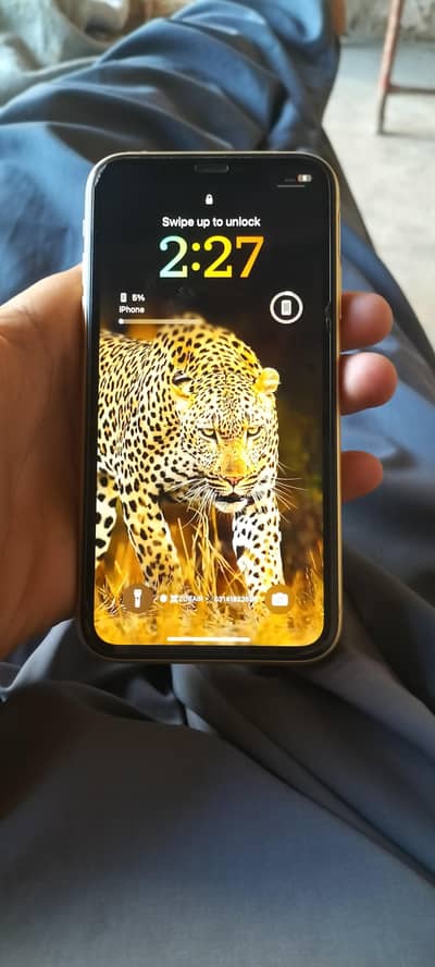 XR mobail good condition 64/.  79battry healt