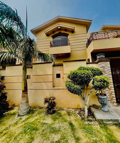 17 Marla 5 Bed Brigadier Extra Land 4.0 Marla House For Sale In Askari 10, Lahore