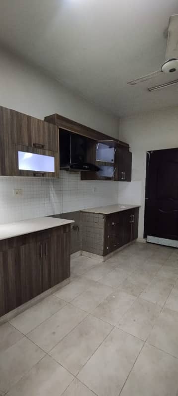 10 Marla 3 Bed Flat for Sale in Askari 10 Sector F