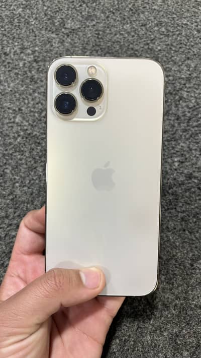 iPhone 13 pro max pta 1tb 96 battery