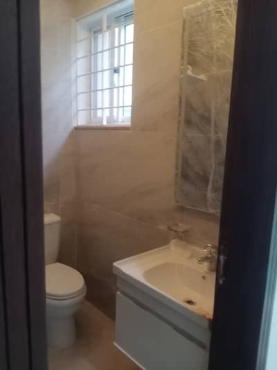 2 Bedroom Flat Available For Rent In G11