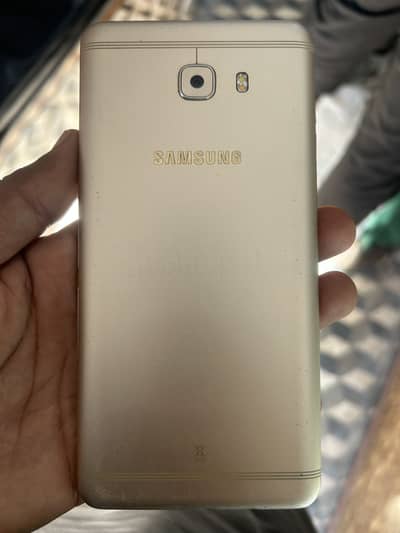 Samsung Galaxy c9 pro