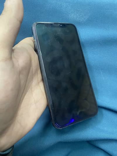 IPHONE X NON PTA 64 GB (25k)