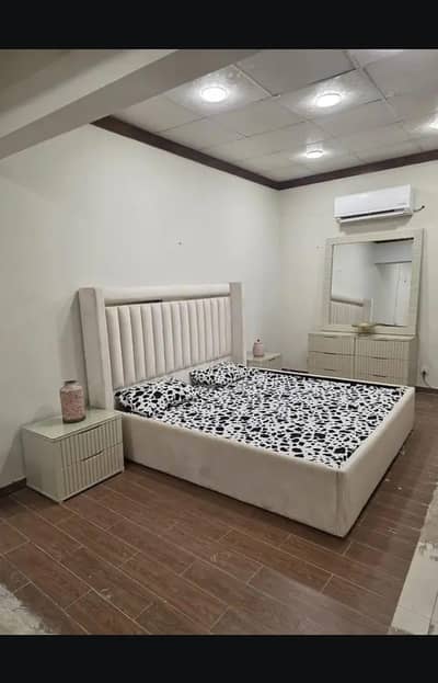 Bed /Poshish Bed /Double Bed/king Size Bed/Bed Dressing Side Table