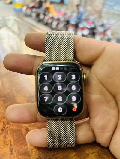 Apple wach series 7 stainless steel  gold