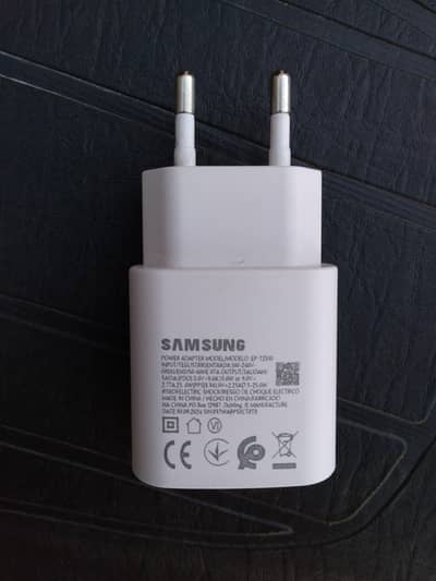 Samsung Original 25W charger.