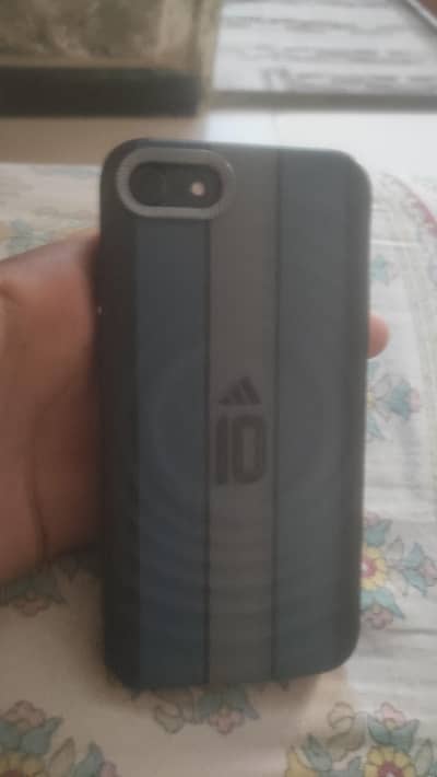 iPhone 7 NON PTA FACTORY UNLOCK ( urgent sale (