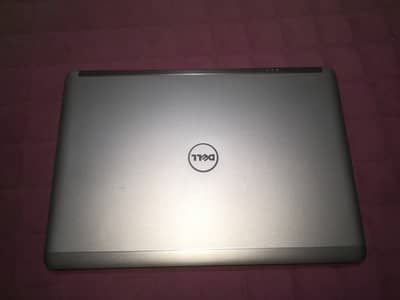 Dell Core i5 4th Gen E7440 4gb 320GB