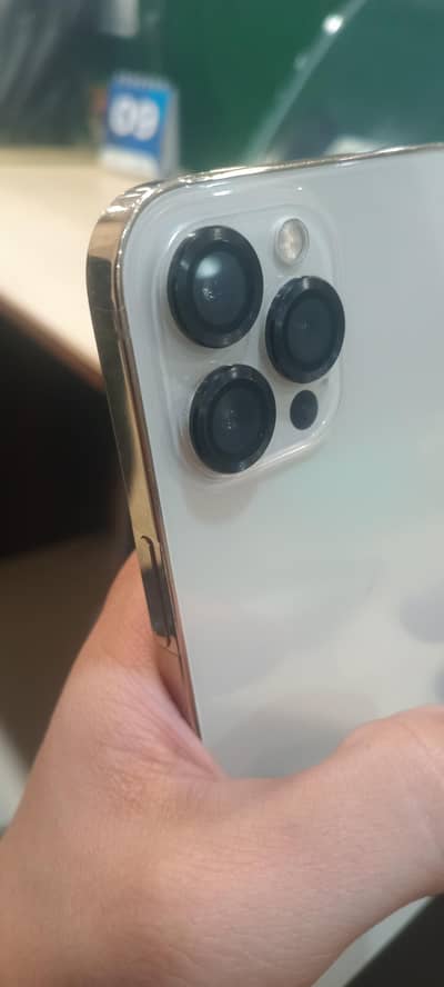 i phone 12 pro max LL/A model