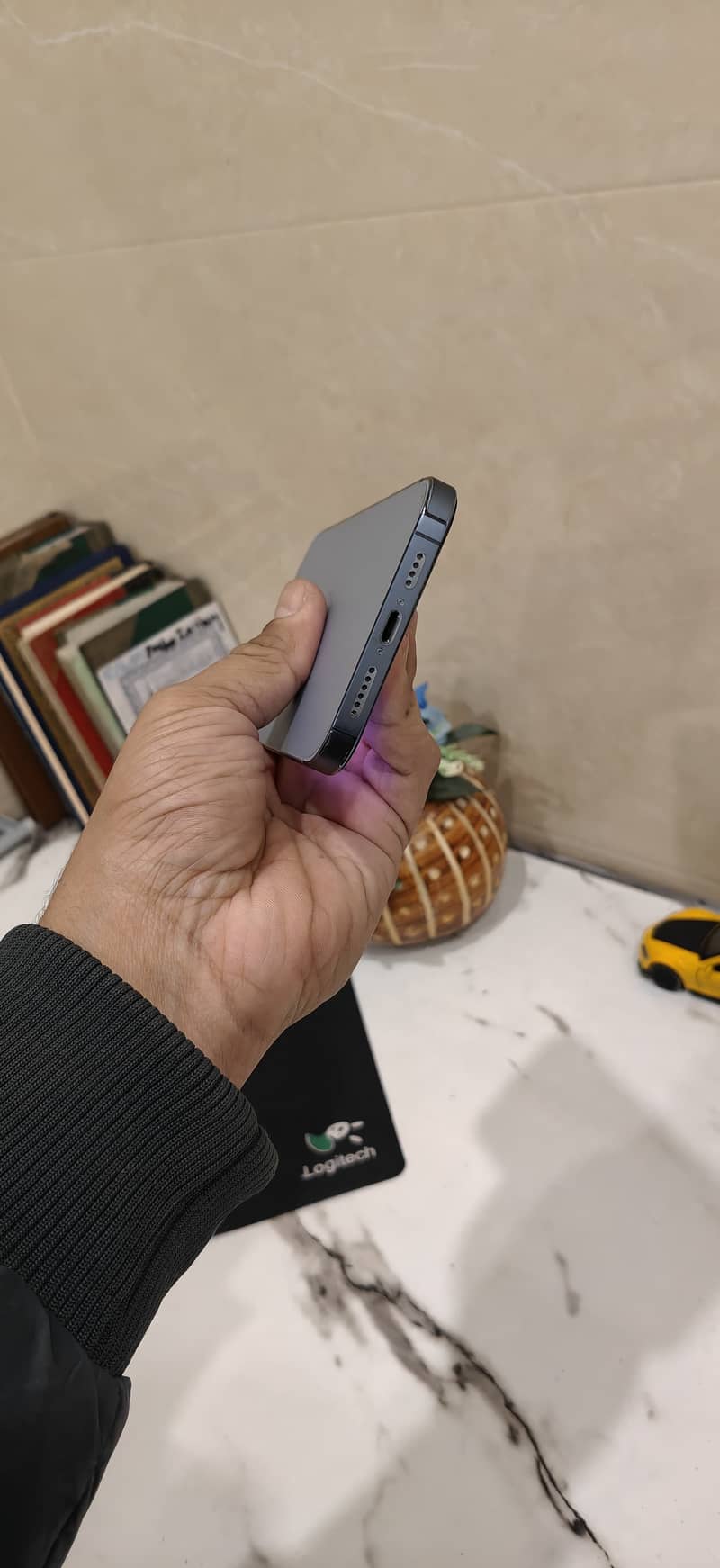 iPhone 13 Pro Max 11